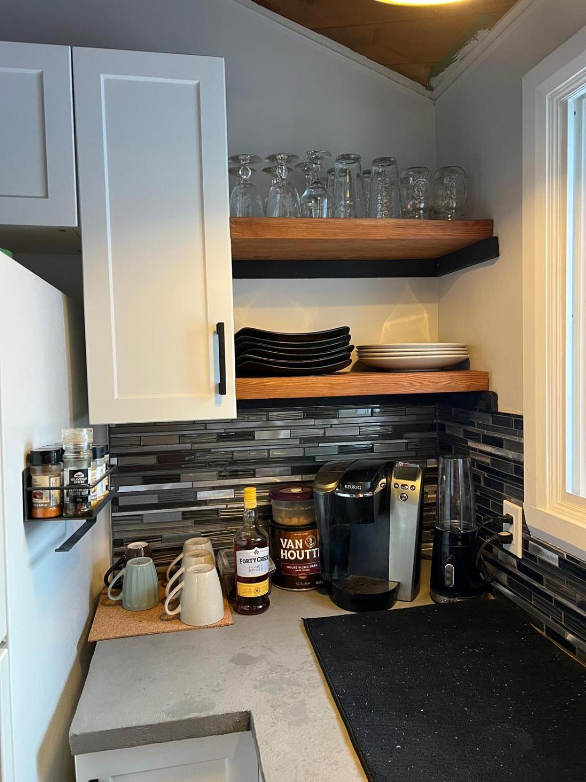 Cozy Chalet Near The Beach Shediac Bagian luar foto